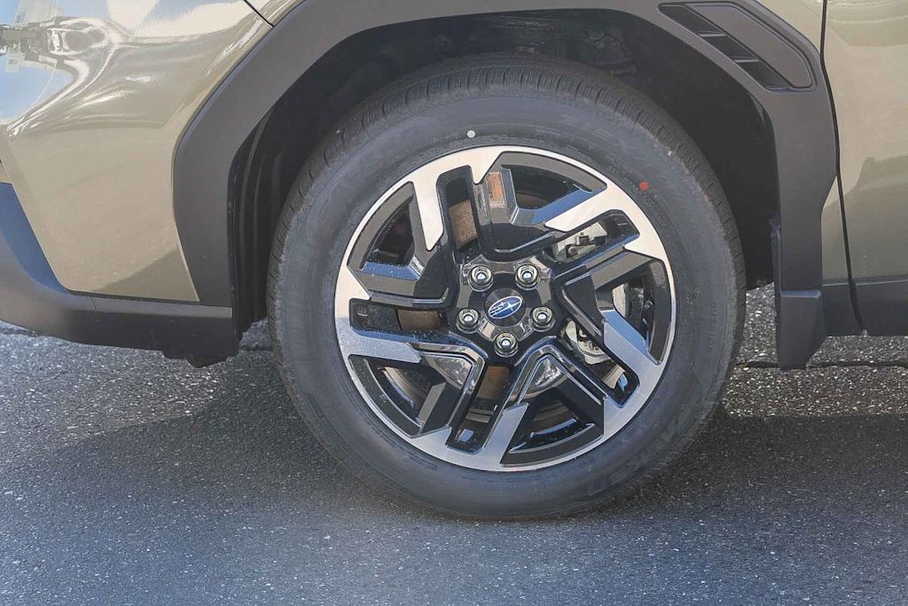 Thumbnail: 2025 Subaru Forester - 6