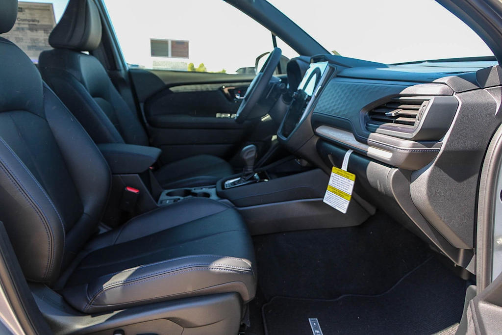 Thumbnail: 2025 Subaru Forester - 9
