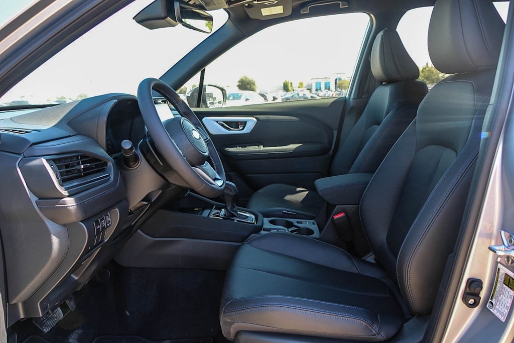 Thumbnail: 2025 Subaru Forester - 10