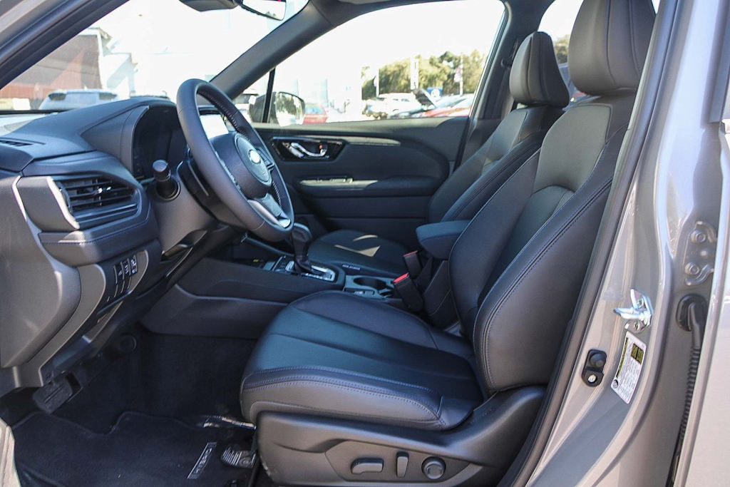 Thumbnail: 2025 Subaru Forester - 10