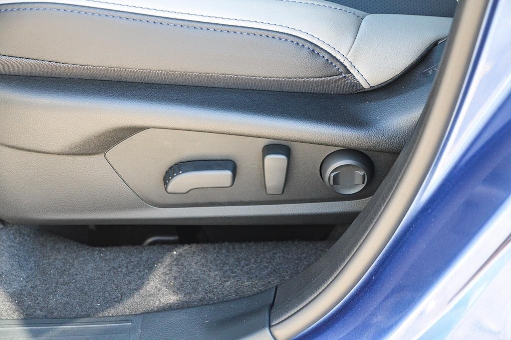 Thumbnail: 2025 Subaru Forester - 23