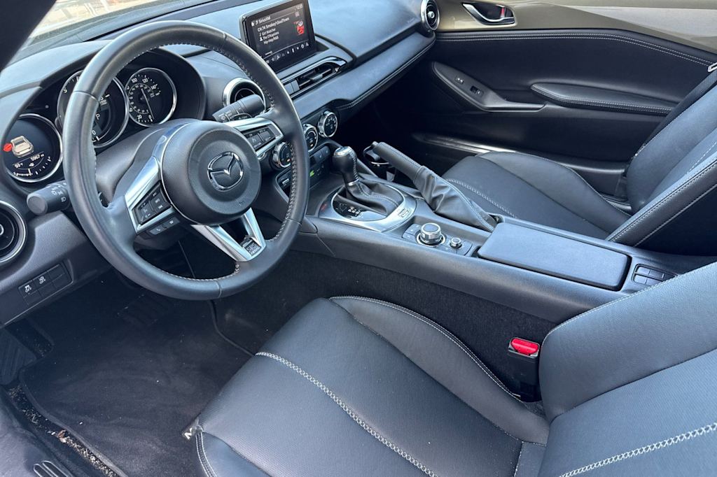 Thumbnail: 2023 Mazda MX-5 Miata - 2