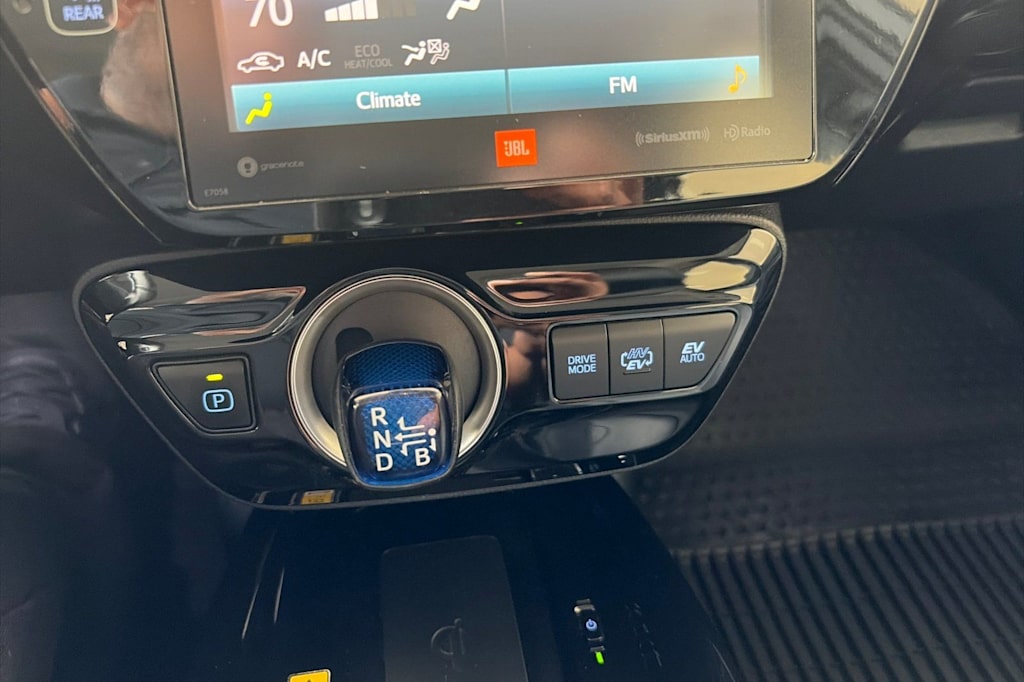 Thumbnail: 2021 Toyota Prius Prime - 25
