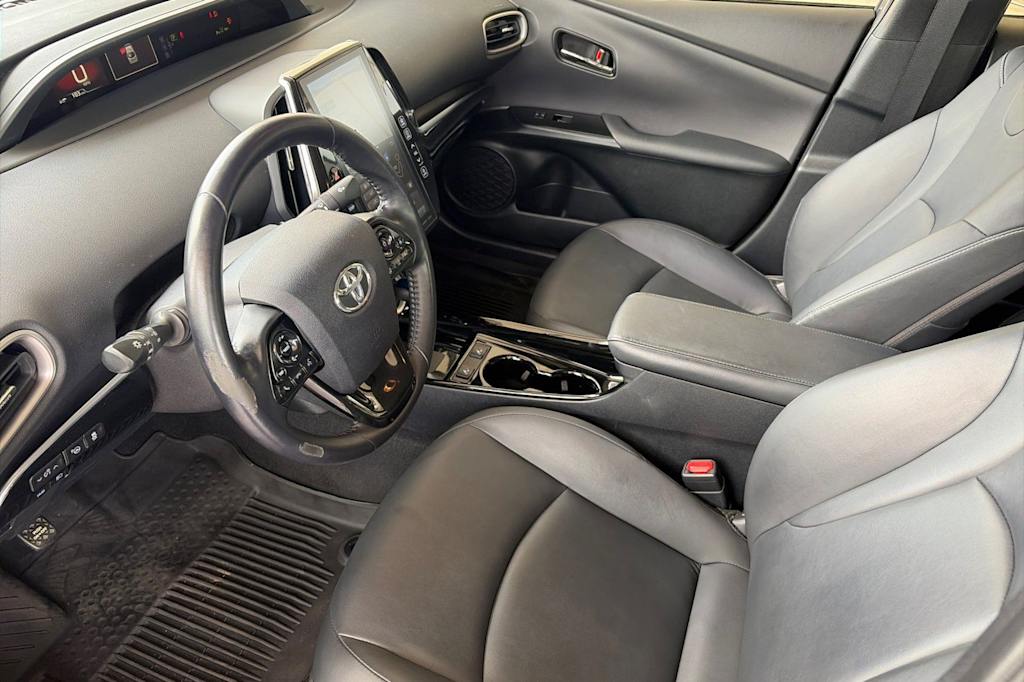 Thumbnail: 2021 Toyota Prius Prime - 9