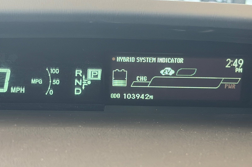 Thumbnail: 2015 Toyota Prius - 15