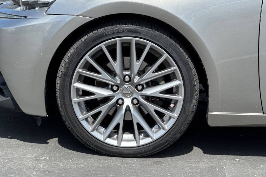 Thumbnail: 2014 Lexus IS - 7