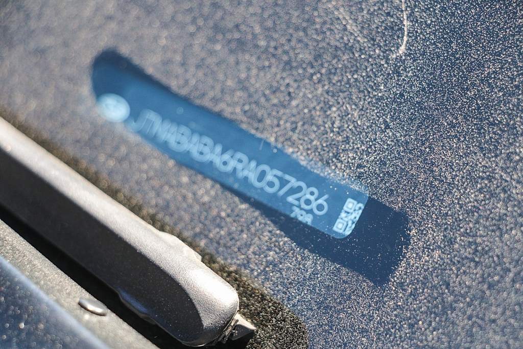 Thumbnail: 2024 Subaru Solterra - 26