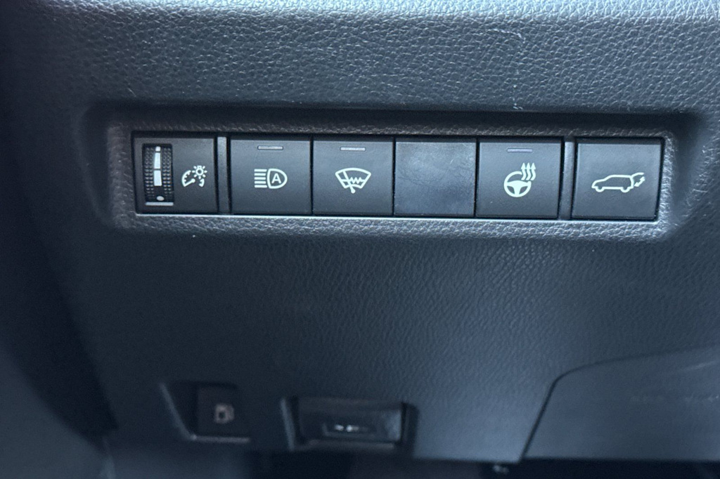 Thumbnail: 2020 Toyota RAV4 - 34