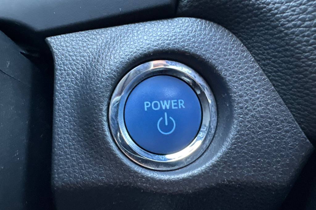 Thumbnail: 2020 Toyota RAV4 - 28