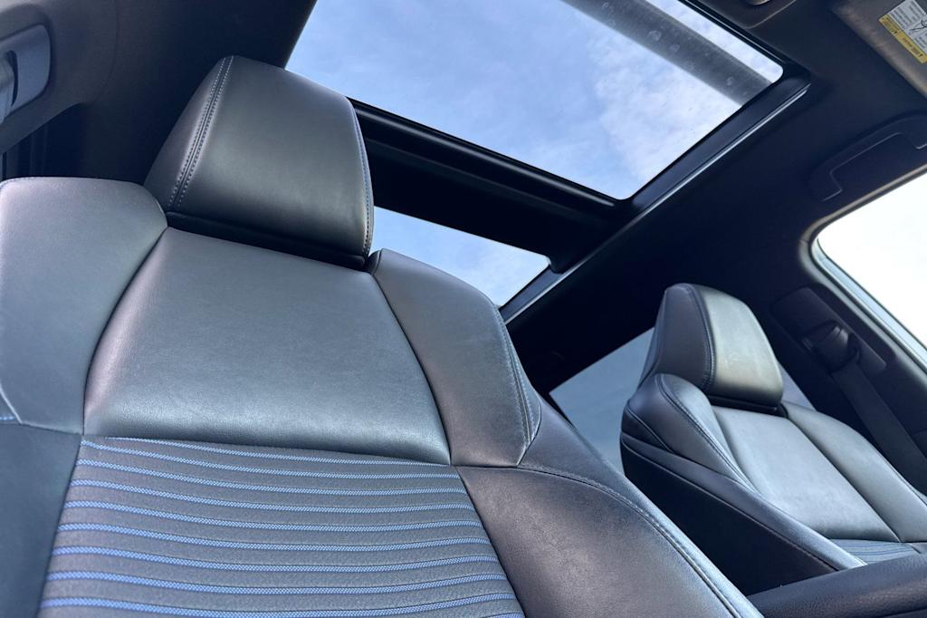 Thumbnail: 2020 Toyota RAV4 - 23