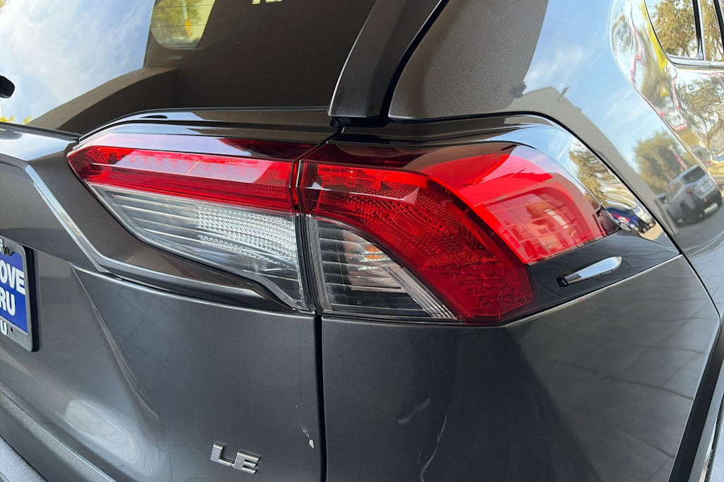 Thumbnail: 2019 Toyota RAV4 - 30