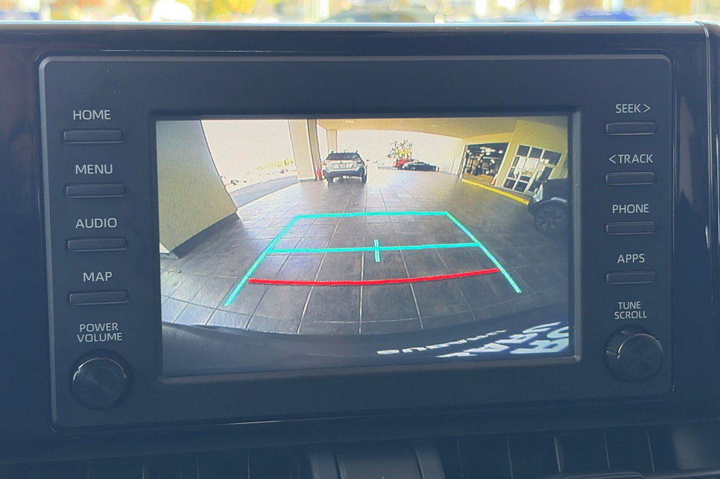 Thumbnail: 2019 Toyota RAV4 - 24