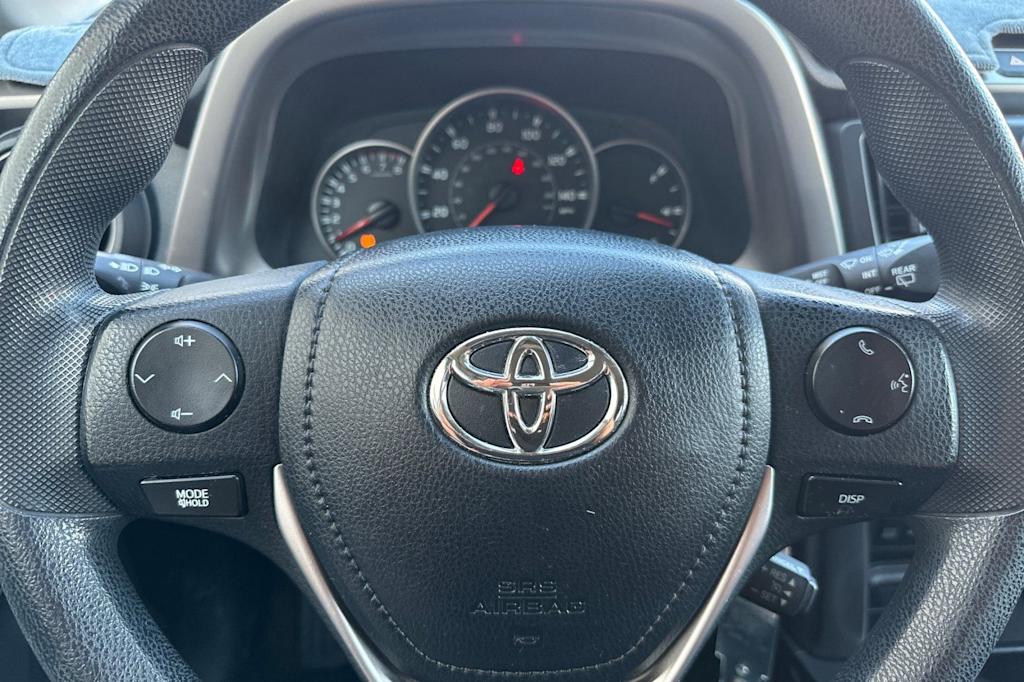 Thumbnail: 2016 Toyota RAV4 - 27