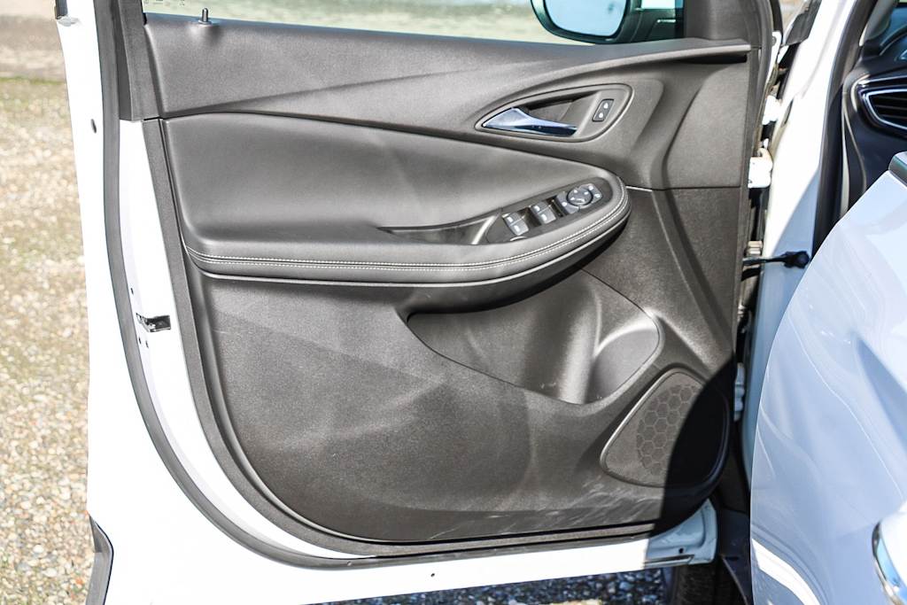 Thumbnail: 2023 Buick Encore GX - 22