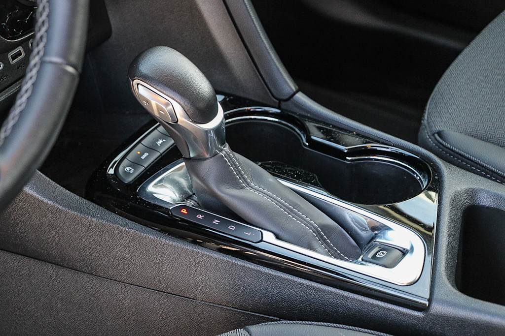 Thumbnail: 2023 Buick Encore GX - 13