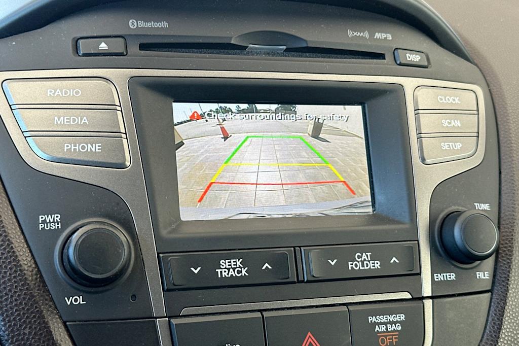 Thumbnail: 2015 Hyundai Tucson - 24