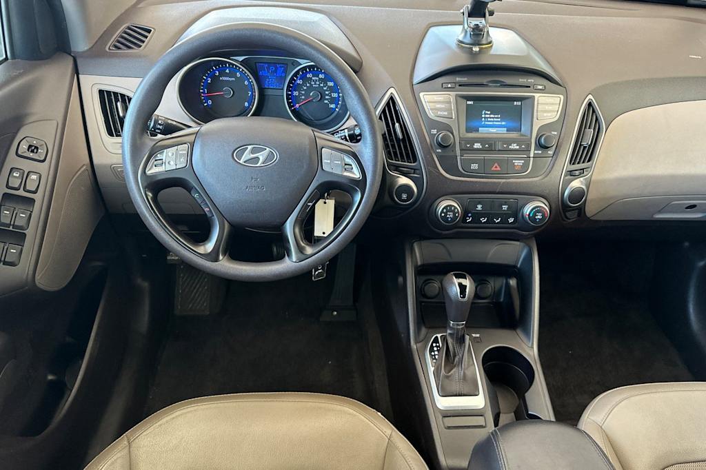 Thumbnail: 2015 Hyundai Tucson - 12