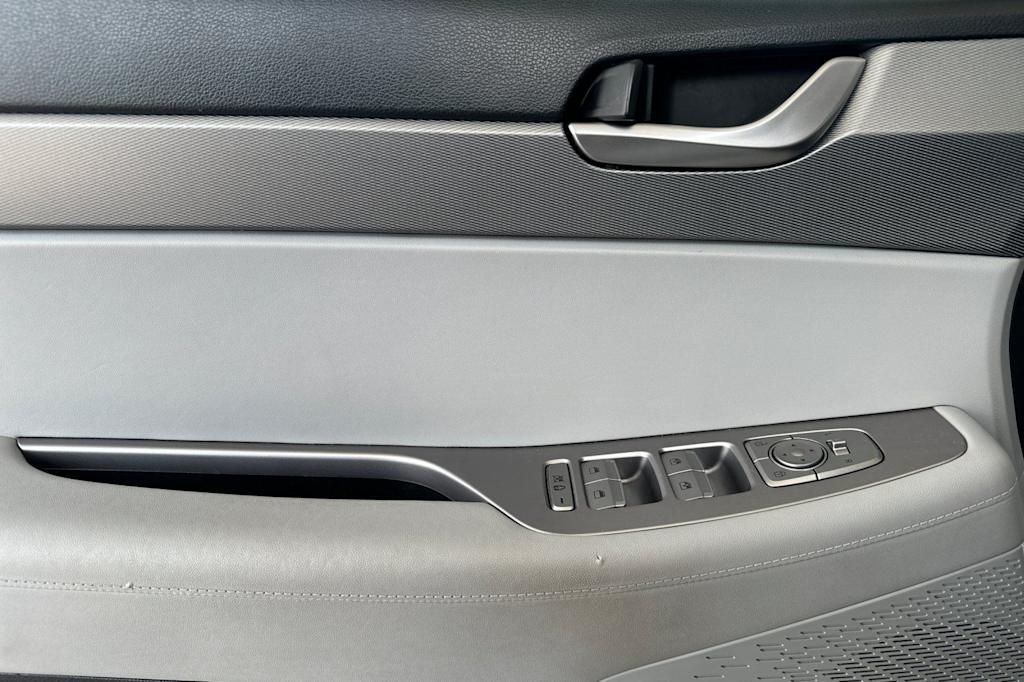 Thumbnail: 2021 Hyundai Palisade - 19