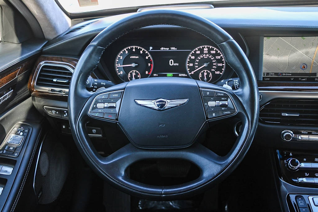 Thumbnail: 2019 Genesis G90 - 12