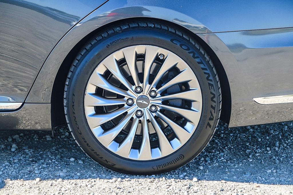 Thumbnail: 2019 Genesis G90 - 20