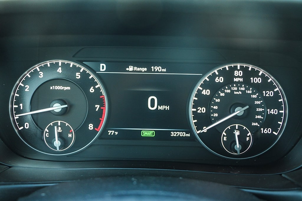 Thumbnail: 2019 Genesis G90 - 15