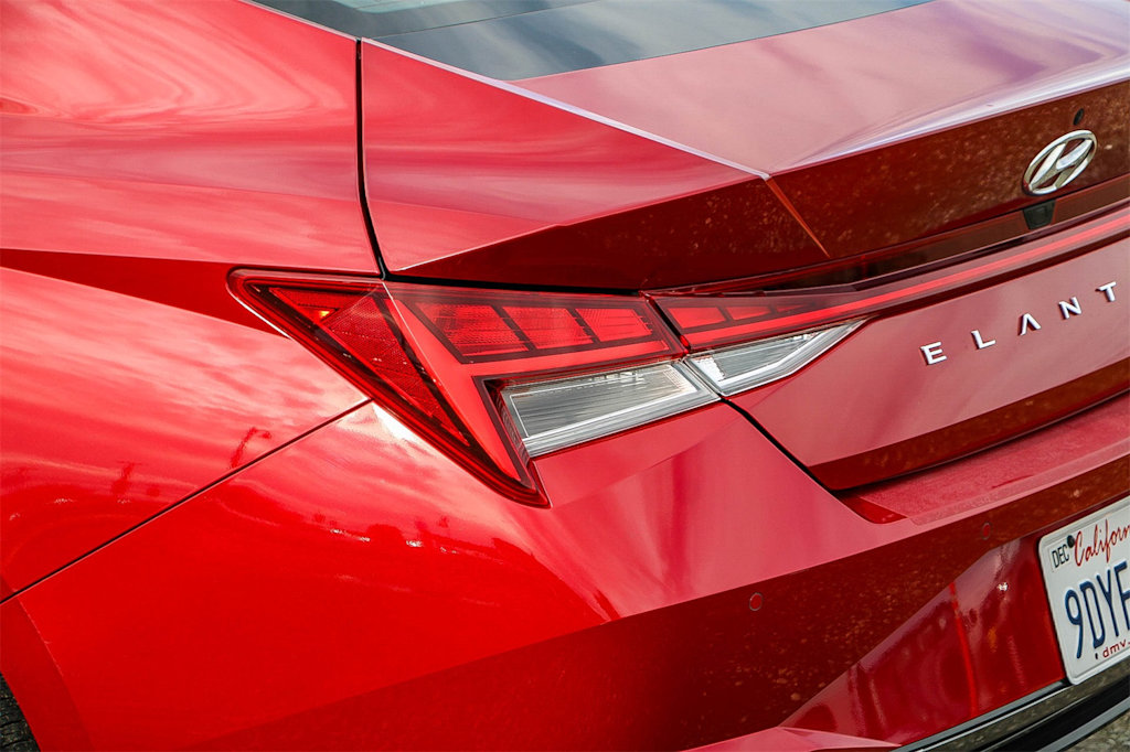 Thumbnail: 2023 Hyundai Elantra - 22
