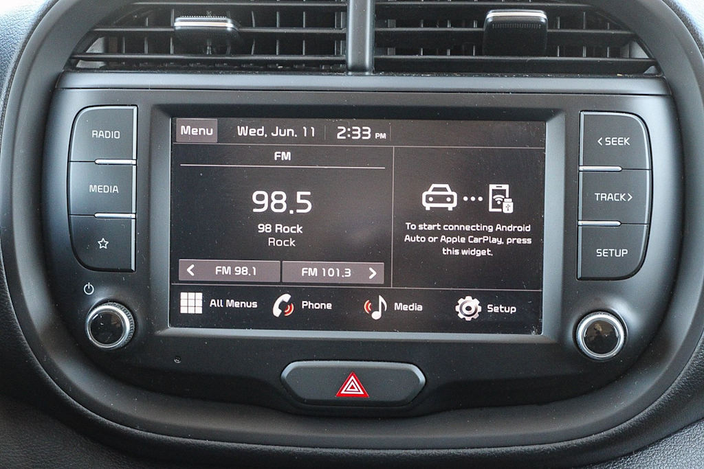 2023 Kia Soul LX 14