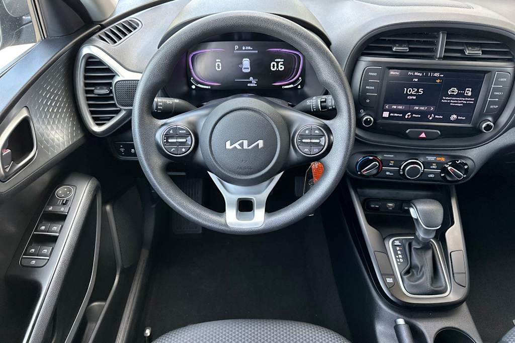 Thumbnail: 2023 Kia Soul - 9
