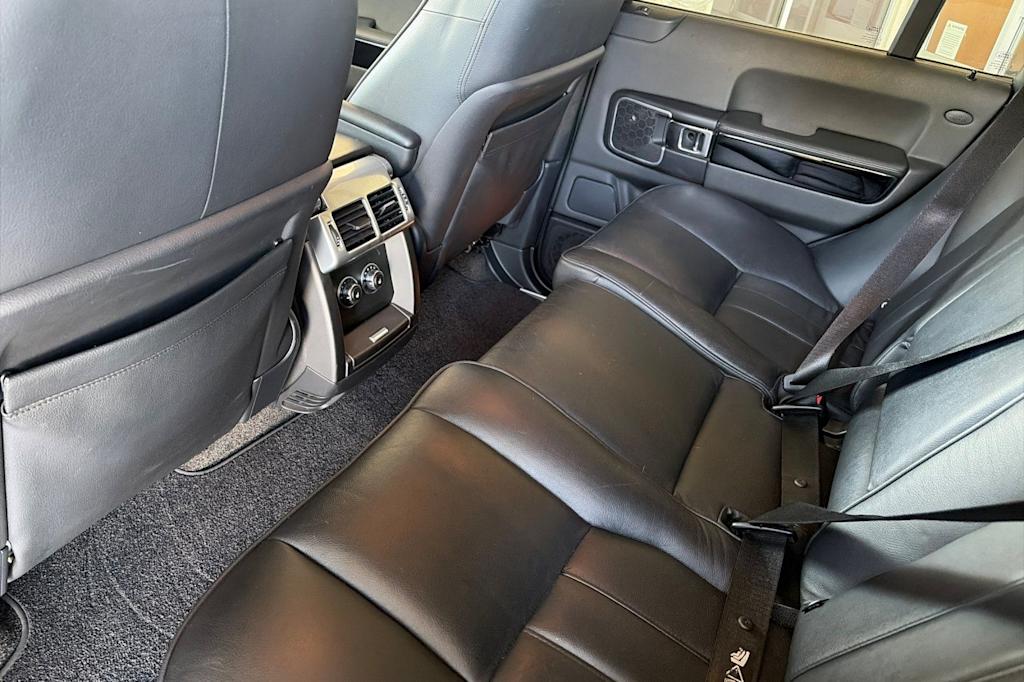 Thumbnail: 2011 Land Rover Range Rover - 9