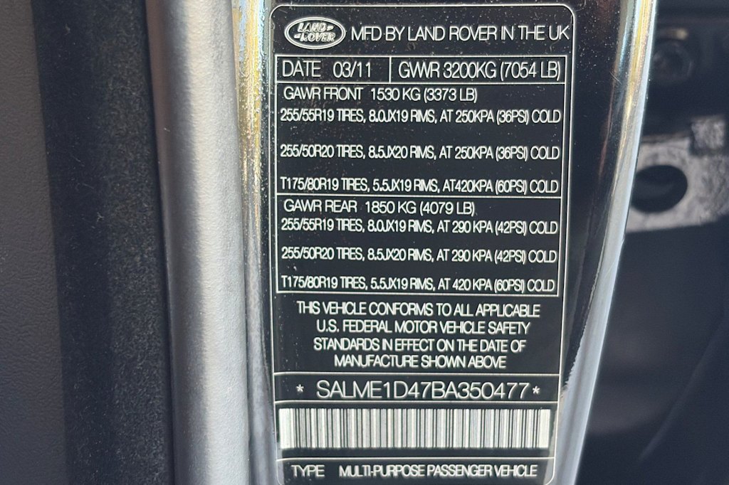 Thumbnail: 2011 Land Rover Range Rover - 16