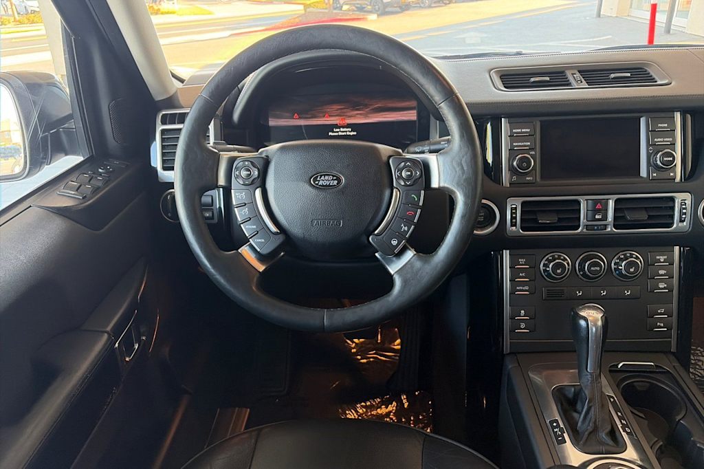 Thumbnail: 2011 Land Rover Range Rover - 10