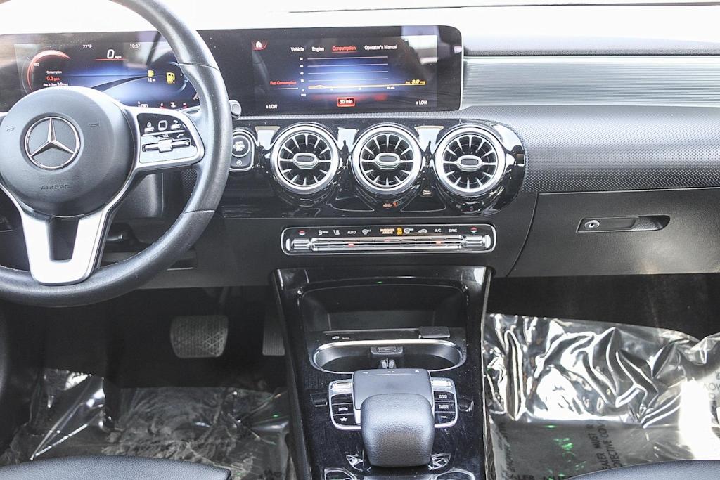Thumbnail: 2020 Mercedes-Benz A-Class - 8
