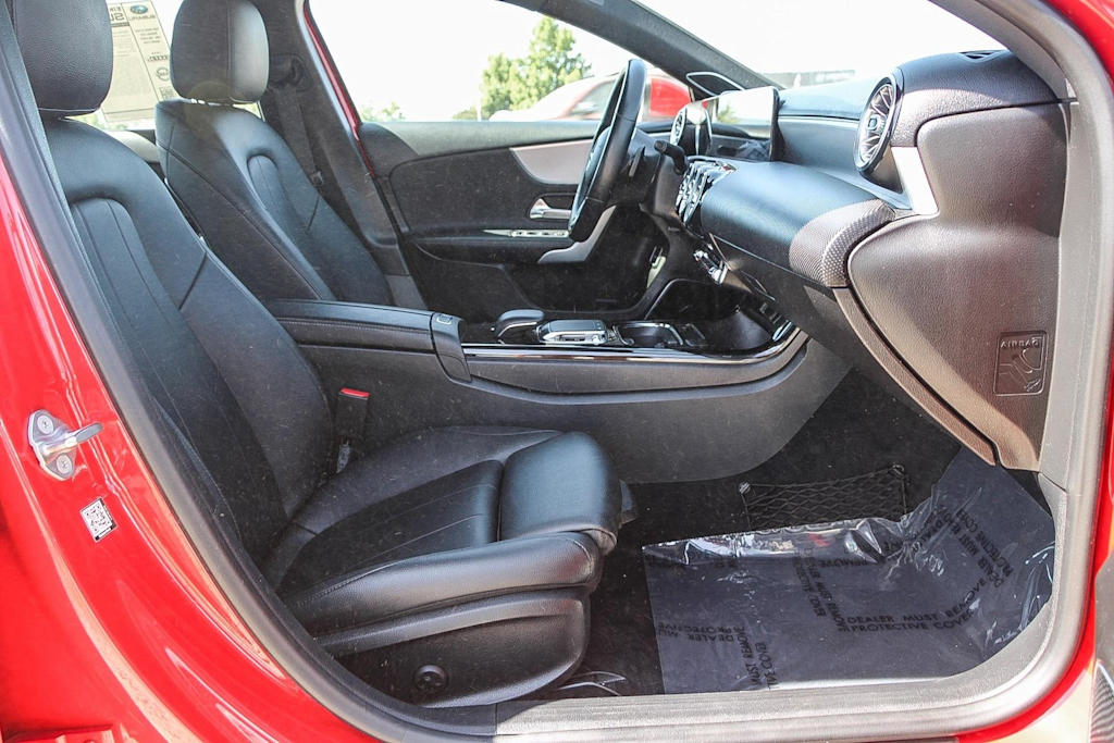 Thumbnail: 2020 Mercedes-Benz A-Class - 9