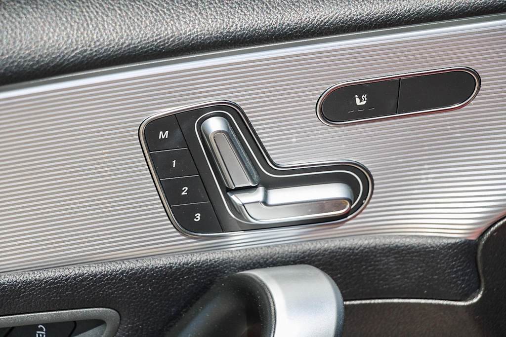 Thumbnail: 2020 Mercedes-Benz A-Class - 23