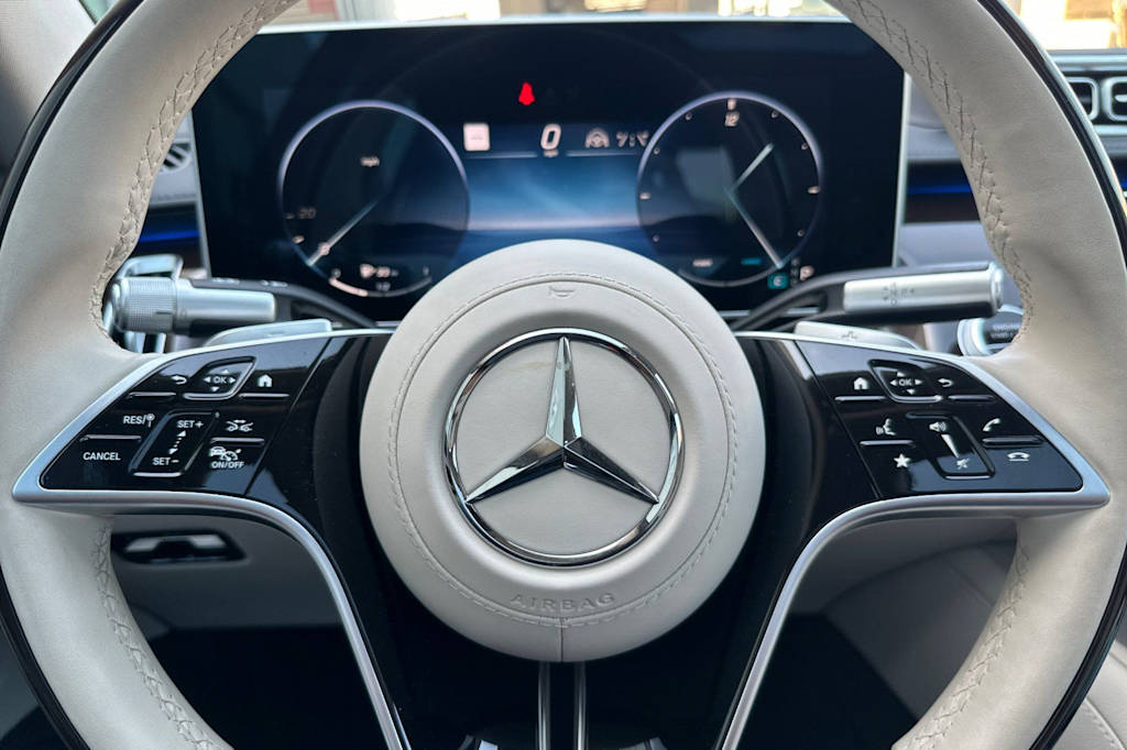 Thumbnail: 2024 Mercedes-Benz S-Class - 28