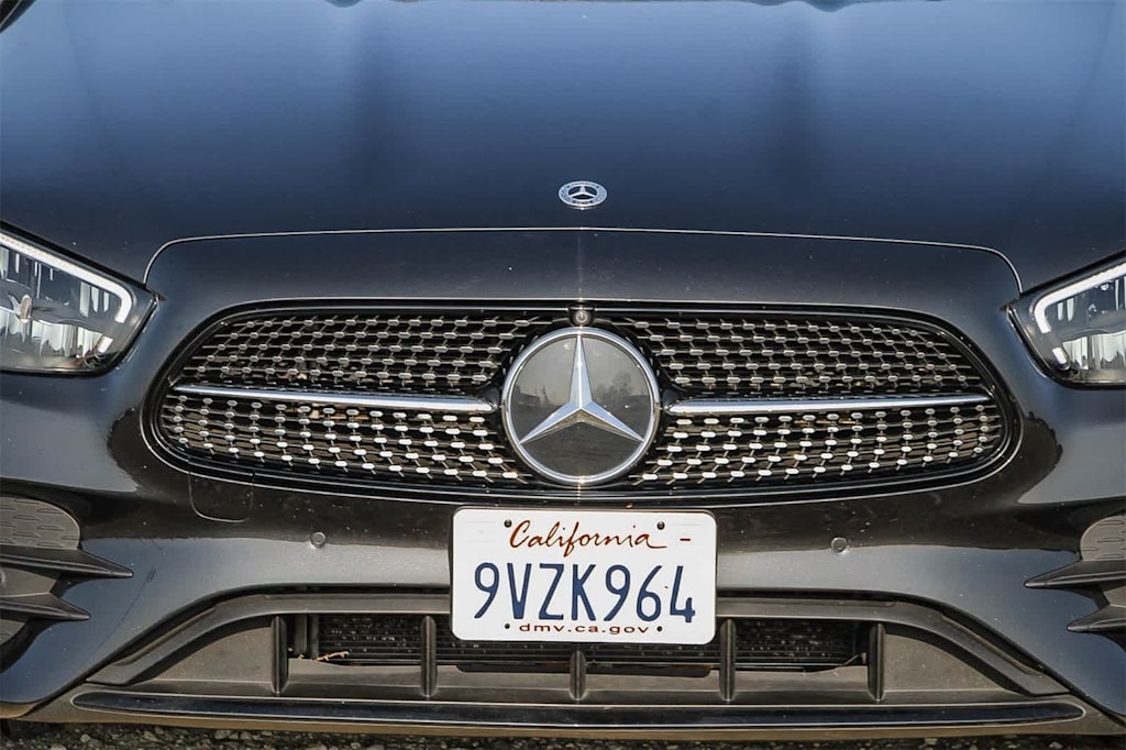 Thumbnail: 2021 Mercedes-Benz E-Class - 22