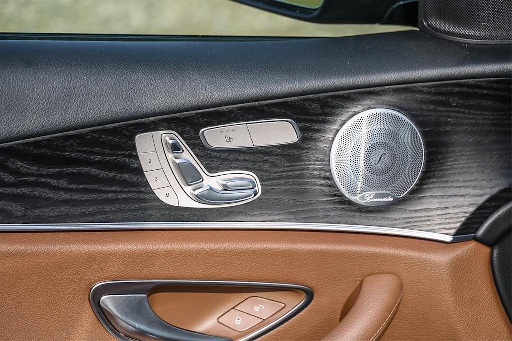 Thumbnail: 2021 Mercedes-Benz E-Class - 19
