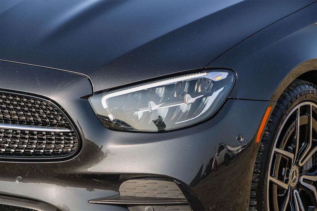 Thumbnail: 2021 Mercedes-Benz E-Class - 23