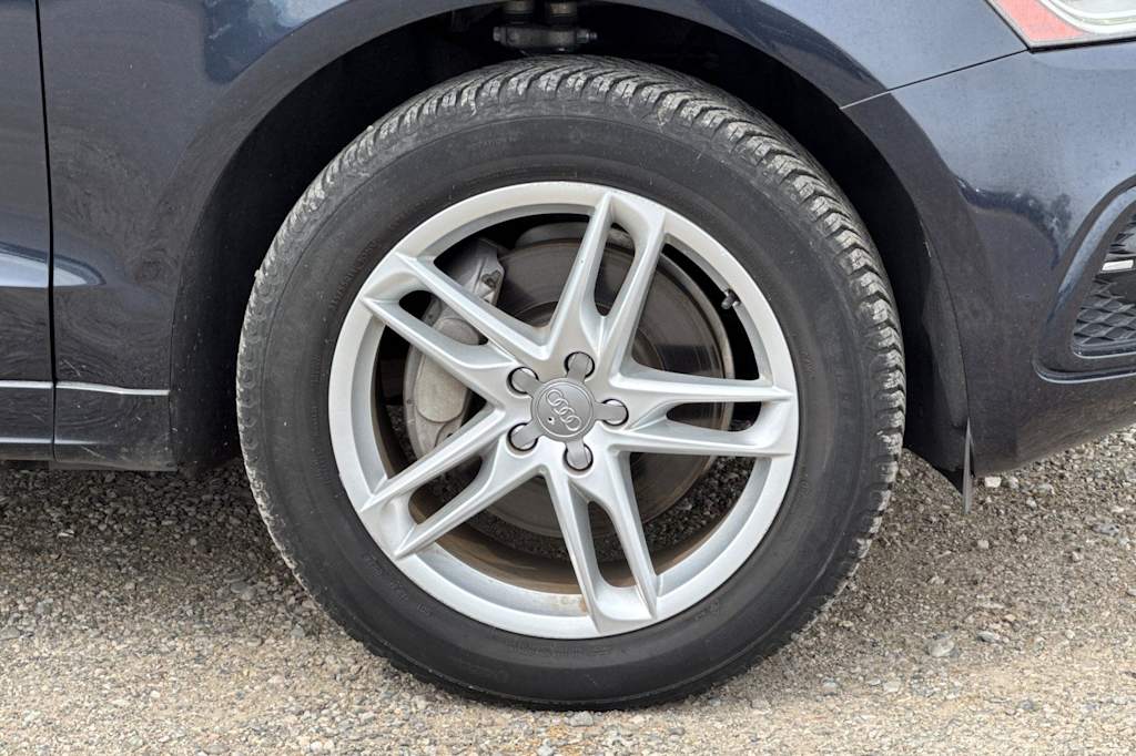 Thumbnail: 2013 Audi Q5 - 7