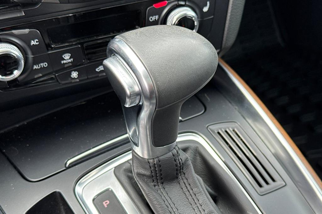 Thumbnail: 2013 Audi Q5 - 13