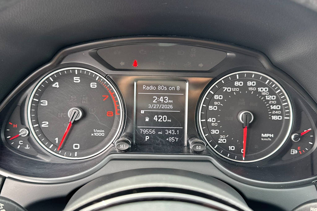 Thumbnail: 2013 Audi Q5 - 30