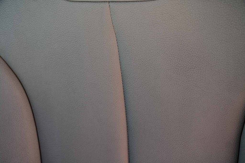 Thumbnail: 2013 BMW 3 Series - 24