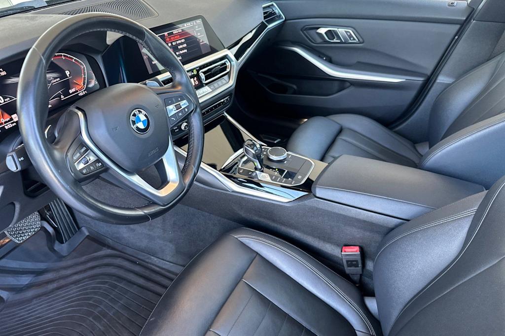 Thumbnail: 2019 BMW 3 Series - 8