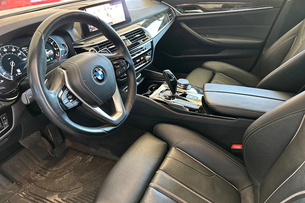 Thumbnail: 2019 BMW 5 Series - 8