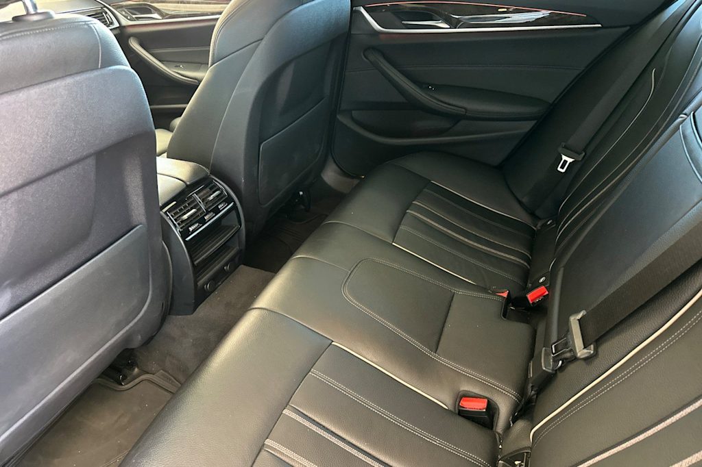 Thumbnail: 2019 BMW 5 Series - 9