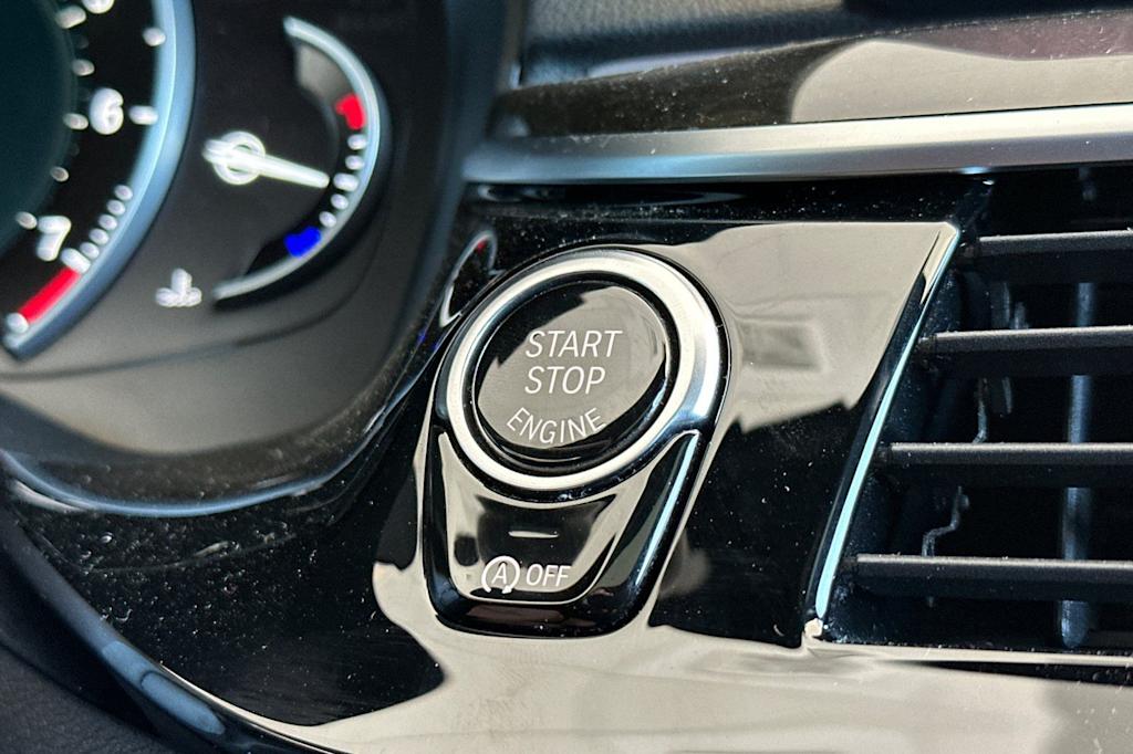 Thumbnail: 2019 BMW 5 Series - 27