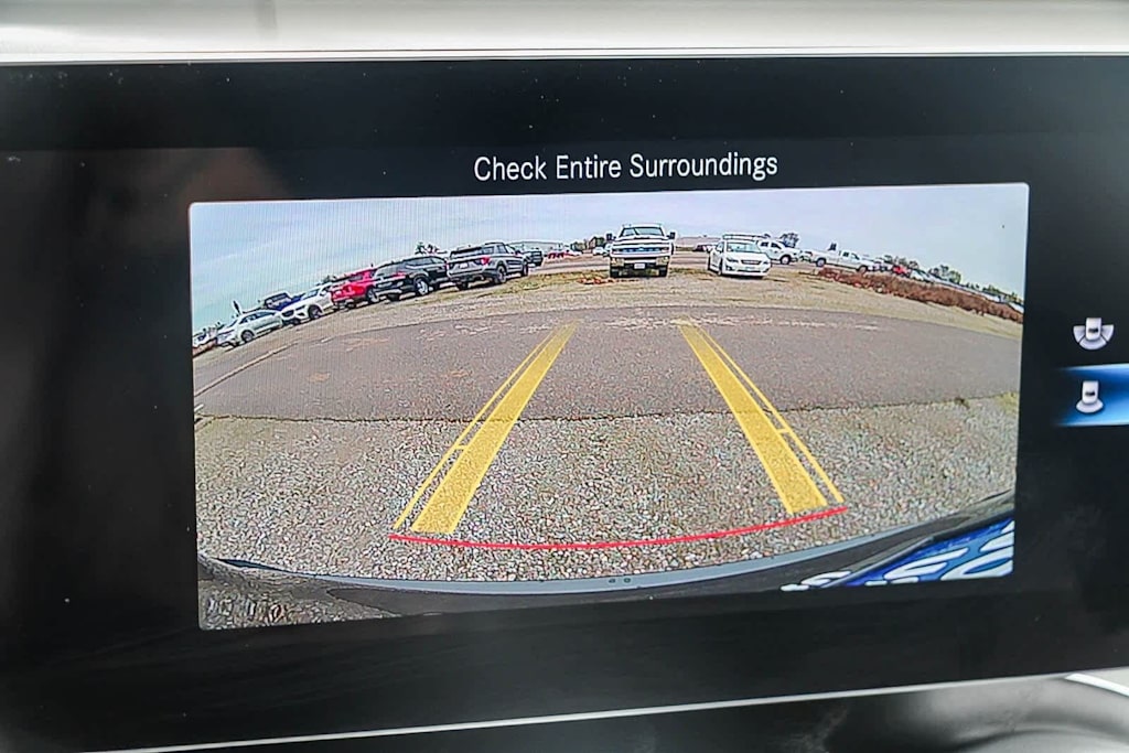 Thumbnail: 2020 Mercedes-Benz GLC - 26