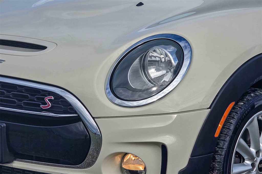 Thumbnail: 2019 MINI Cooper Clubman - 18