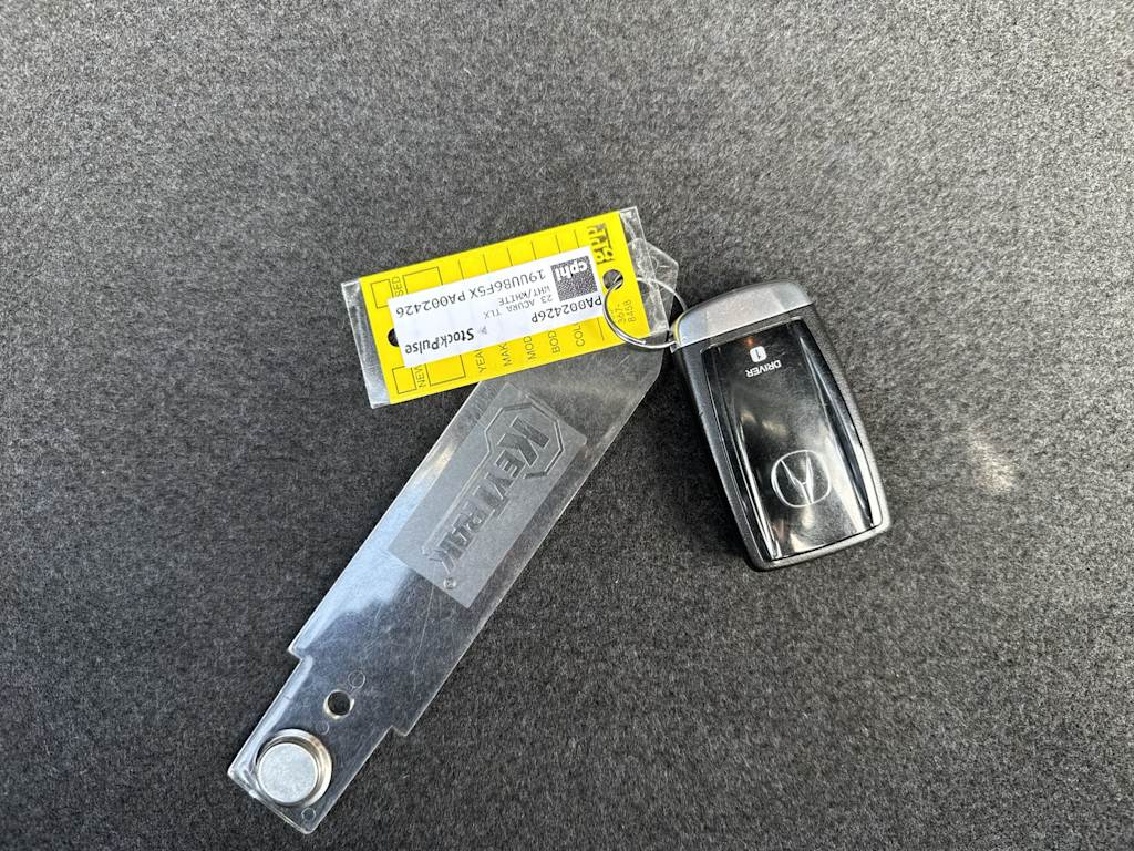 Thumbnail: 2023 Acura TLX - 17