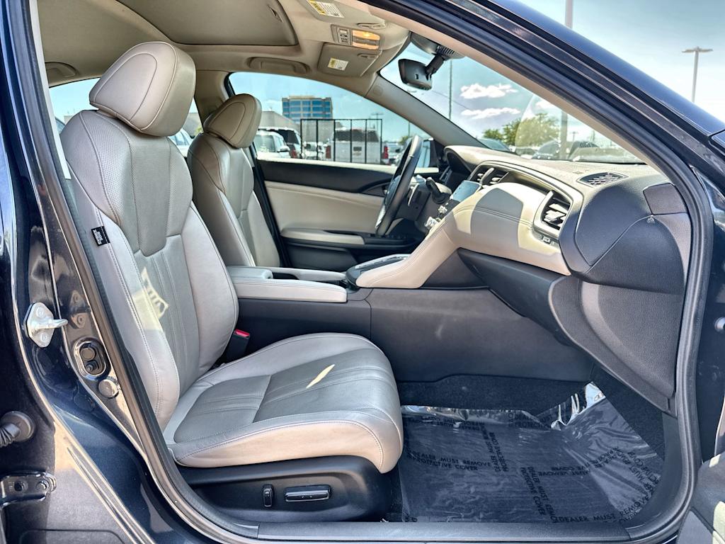 Thumbnail: 2019 Honda Insight - 20